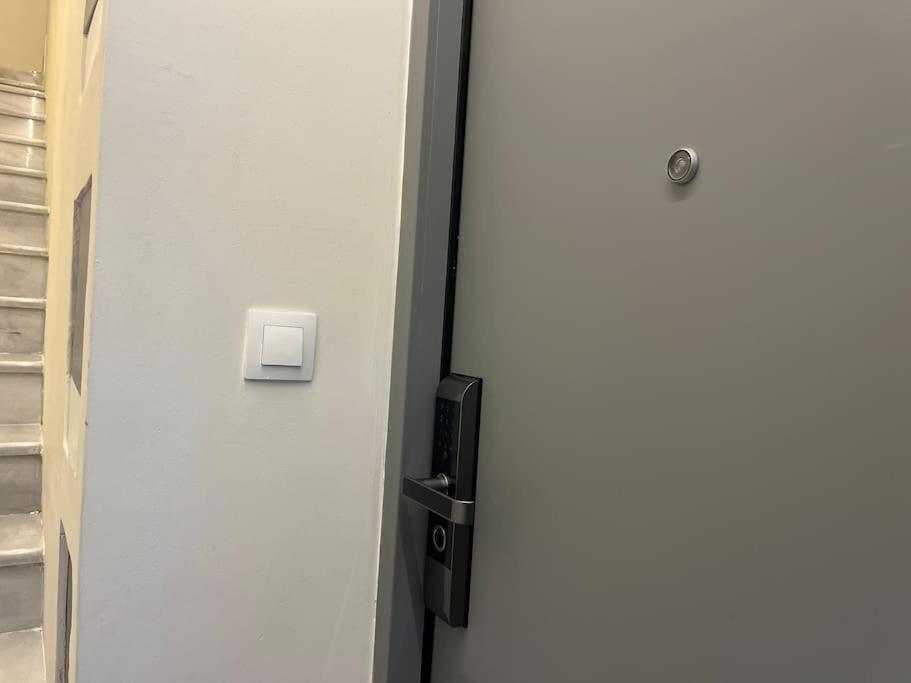 Odyssey Apt 1 テッサロニキ エクステリア 写真